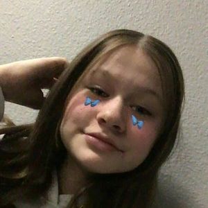 Meet your Posher, Lacey